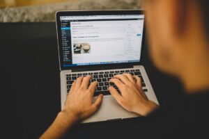 Les tendances actuelles des types de sites web dans industrie High Tech